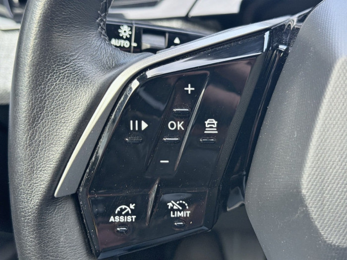 Peugeot 3008 Hybrid 145 e-DCS6 Allure