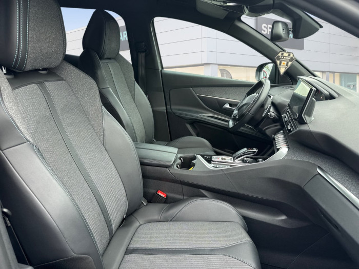 Peugeot 3008 BlueHDi 130ch S&S EAT8 Allure Pack