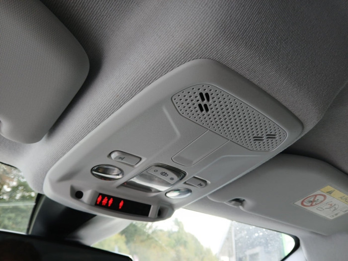 Peugeot 208 PureTech 100 S&S BVM6 Style