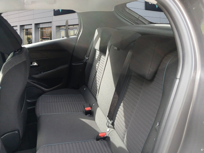 Peugeot 208 PureTech 100 S&S BVM6 Style