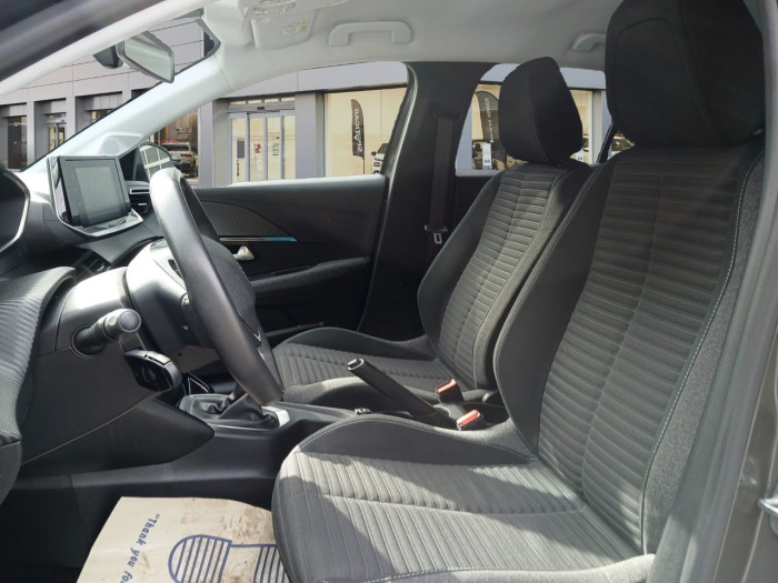 Peugeot 208 PureTech 100 S&S BVM6 Style