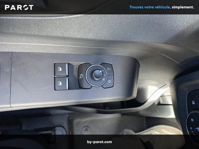 Ford TRANSIT COURIER FOURGON Nouveau FGN 1.5 ECOBLUE 100 BVM6 LIMITED