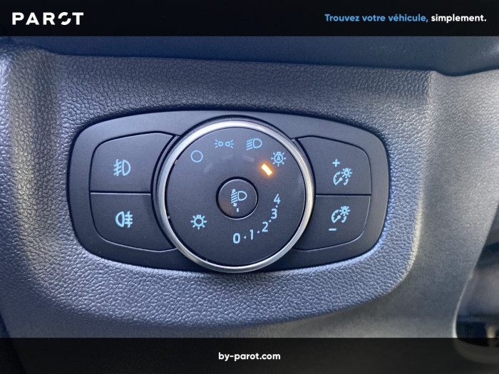Ford TRANSIT COURIER FOURGON Nouveau FGN 1.5 ECOBLUE 100 BVM6 LIMITED