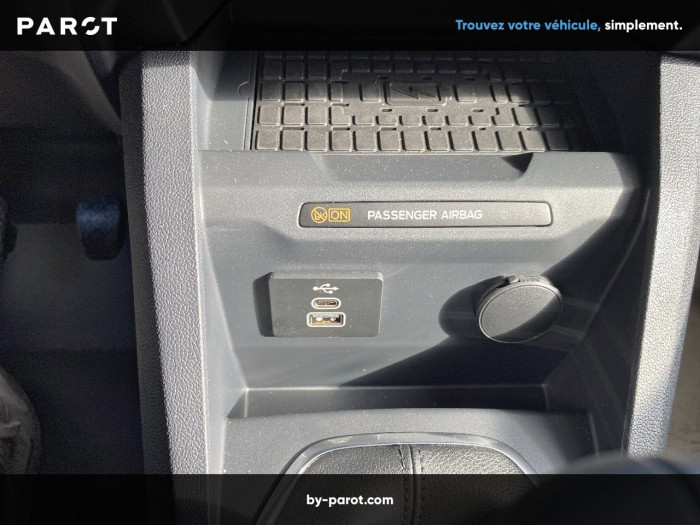 Ford TRANSIT COURIER FOURGON Nouveau FGN 1.5 ECOBLUE 100 BVM6 LIMITED