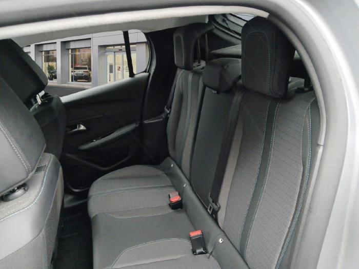 Peugeot 208 BlueHDi 100 S&S BVM6 Allure