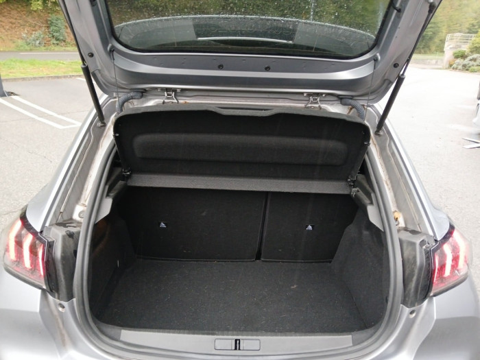 Peugeot 208 BlueHDi 100 S&S BVM6 Allure