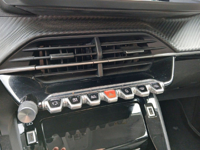 Peugeot 208 BlueHDi 100 S&S BVM6 Allure