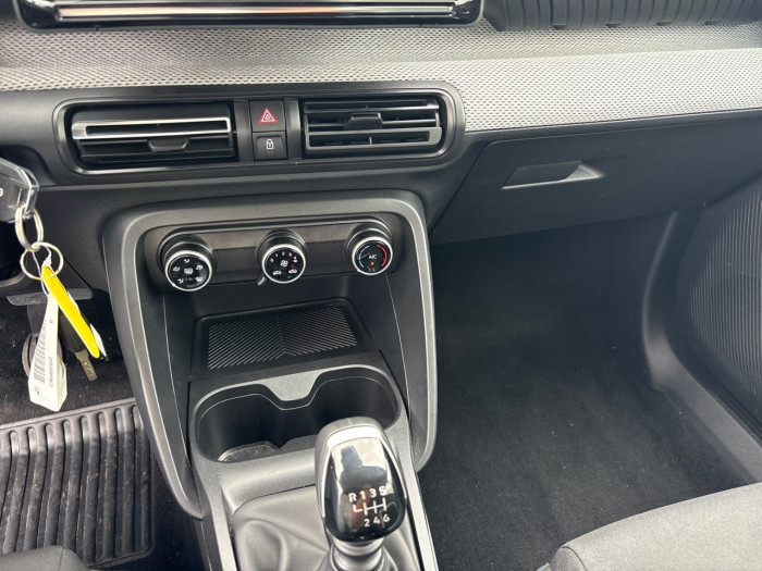 Citroën C3 Nouvelle Turbo 100 ch Manuelle Plus