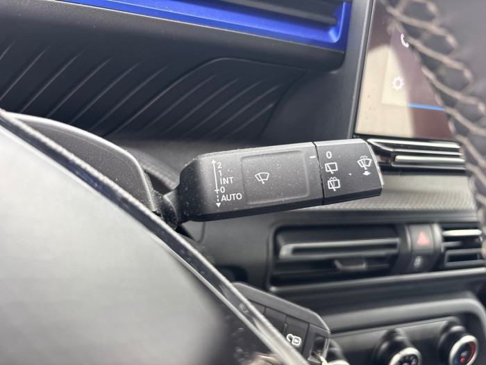 Citroën C3 Nouvelle Turbo 100 ch Manuelle Plus