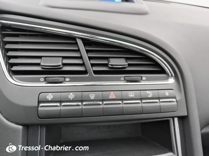 Peugeot 5008 1.6 BlueHDi 120ch S&S BVM6 Active