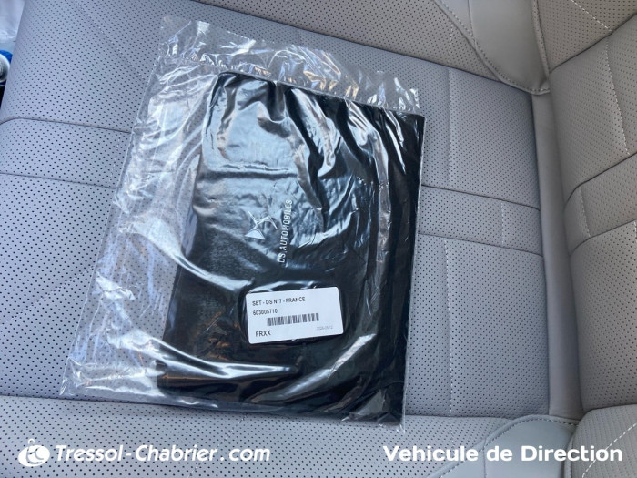 DS N°7 Hybride 145 Etoile