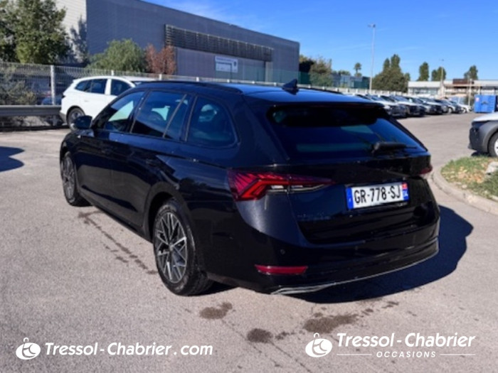 Skoda OCTAVIA COMBI 2.0 TDI 150 ch DSG7 Sportline