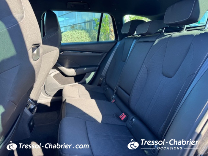 Skoda OCTAVIA COMBI 2.0 TDI 150 ch DSG7 Sportline