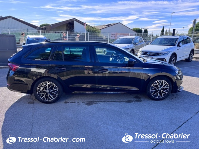 Skoda OCTAVIA COMBI 2.0 TDI 150 ch DSG7 Sportline