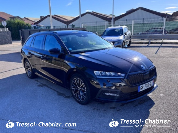 Skoda OCTAVIA COMBI 2.0 TDI 150 ch DSG7 Sportline