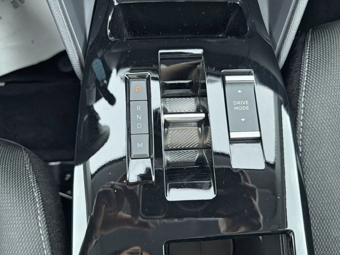 Citroën C4 Nouveau Hybride 145 ch e-DCS6 Plus