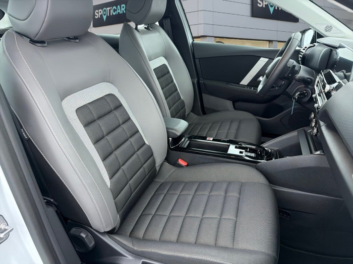 Citroën C4 Nouveau Hybride 145 ch e-DCS6 Plus