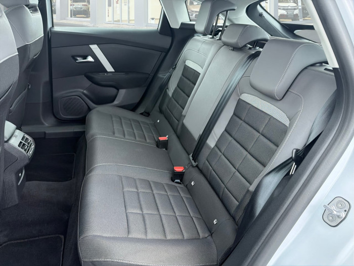 Citroën C4 Nouveau Hybride 145 ch e-DCS6 Plus