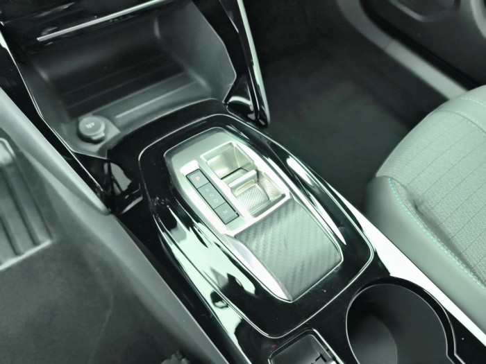 Peugeot 2008 PureTech 130 S&S EAT8 Allure