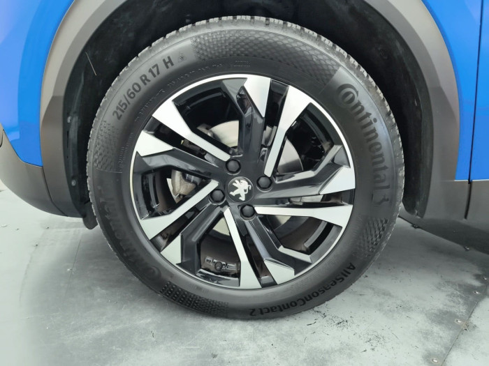 Peugeot 2008 PureTech 130 S&S EAT8 Allure