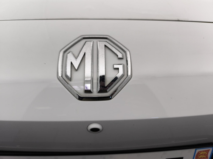 MG MG4 Electric 64kWh - 150 kW 2WD Luxury