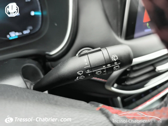 MG EHS 1.5T GDI PHEV Luxury