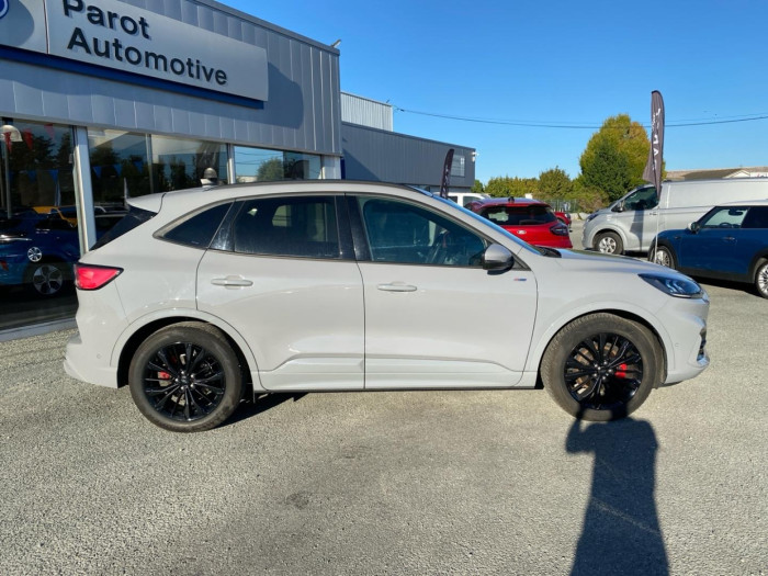 Ford Kuga 2.5 Duratec 190ch FHEV E85 Graphite Tech Edition BVA