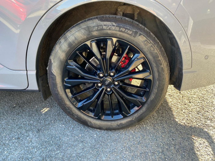 Ford Kuga 2.5 Duratec 190ch FHEV E85 Graphite Tech Edition BVA