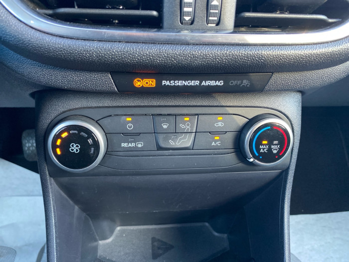 Ford Fiesta 1.0 EcoBoost 95ch Connect Business Nav 3p