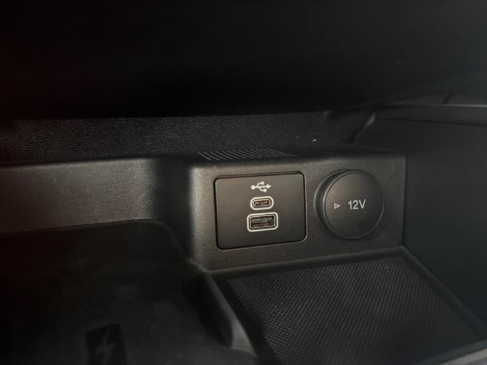 Ford Kuga 2.5 Duratec 180ch Hybrid FlexiFuel ST-Line Powershift