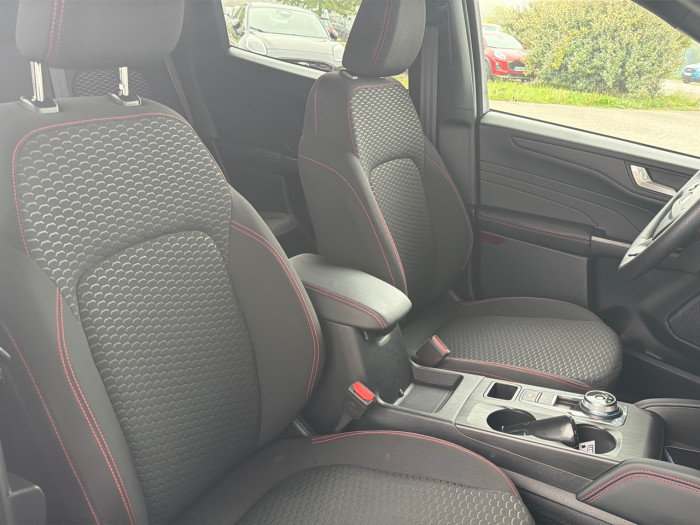 Ford Kuga 2.5 Duratec 180ch Hybrid FlexiFuel ST-Line Powershift