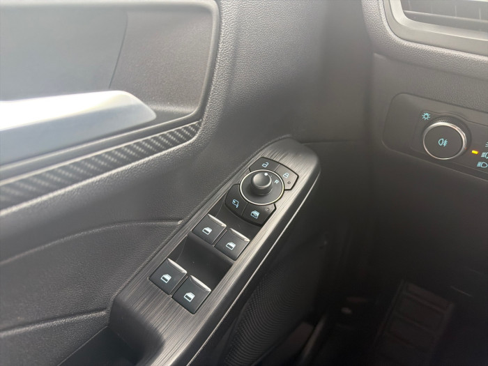Ford Kuga 2.5 Duratec 180ch Hybrid FlexiFuel ST-Line Powershift