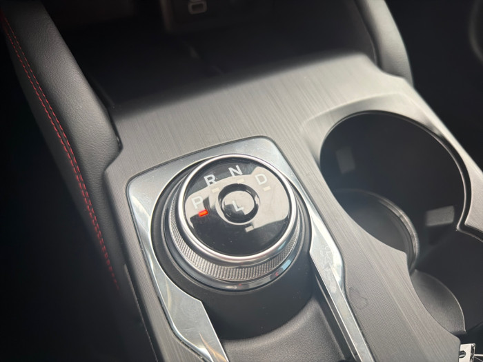 Ford Kuga 2.5 Duratec 180ch Hybrid FlexiFuel ST-Line Powershift