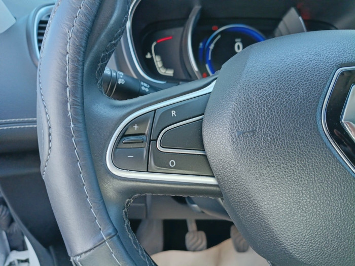Renault Scenic 1.2 TCe 130ch energy Intens