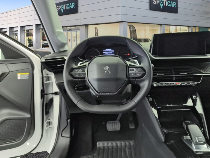 Peugeot 208 PureTech 100 S&S EAT8 Allure