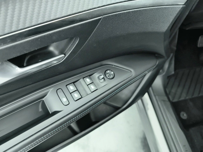 Peugeot 3008 Hybrid 225 e-EAT8 Allure