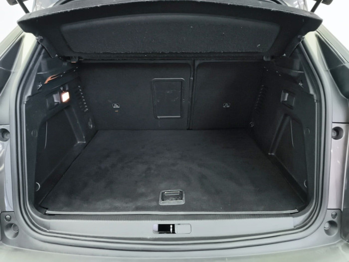 Peugeot 3008 Hybrid 225 e-EAT8 Allure