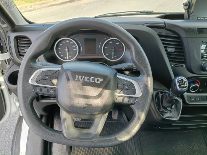 IVECO Daily CCb 35C14 empattement 3750