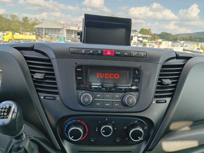 IVECO Daily CCb 35C14 empattement 3750