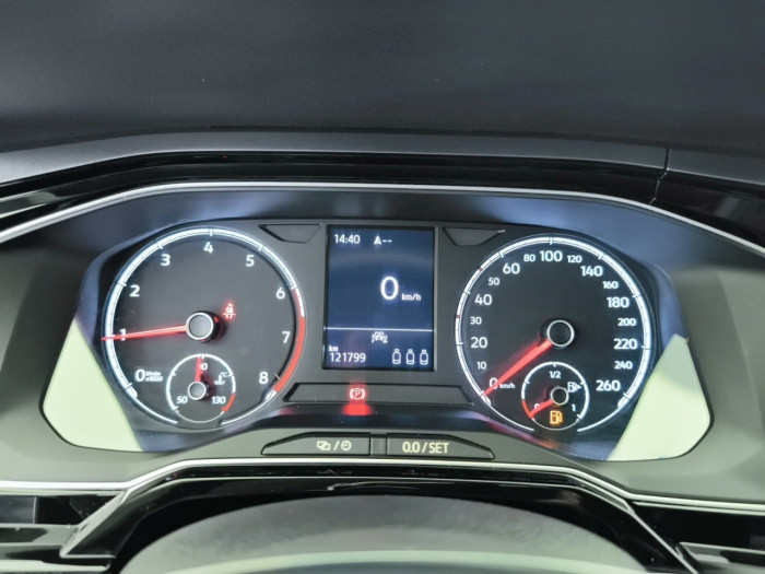 Volkswagen Polo 1.0 TSI 95 S&S DSG7 R-Line