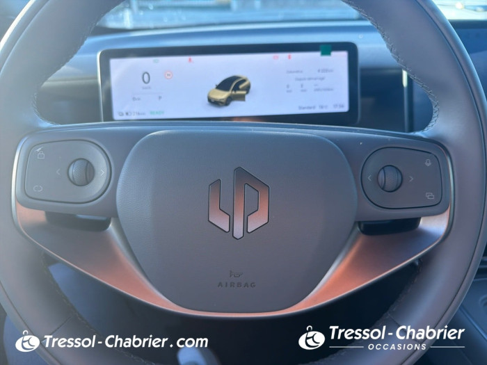 Leapmotor B05 Nouveau Pro Max 67.1 kWh Design