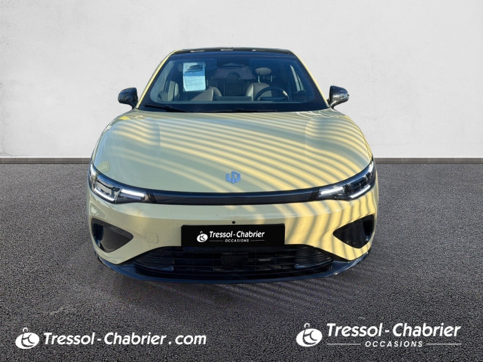 Leapmotor B05 Nouveau Pro Max 67.1 kWh Design