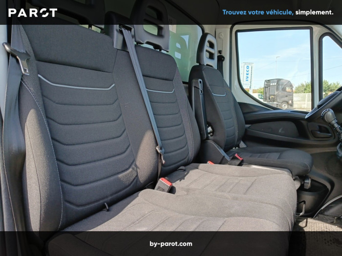 IVECO Daily CCb 35C16H3.0 empattement 4100
