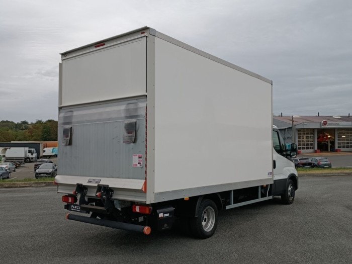 IVECO Daily CCb 35C16H empattement 4100 3.0