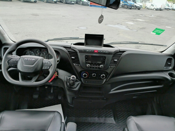 IVECO Daily CCb 35C16H D empattement 4100 3.0