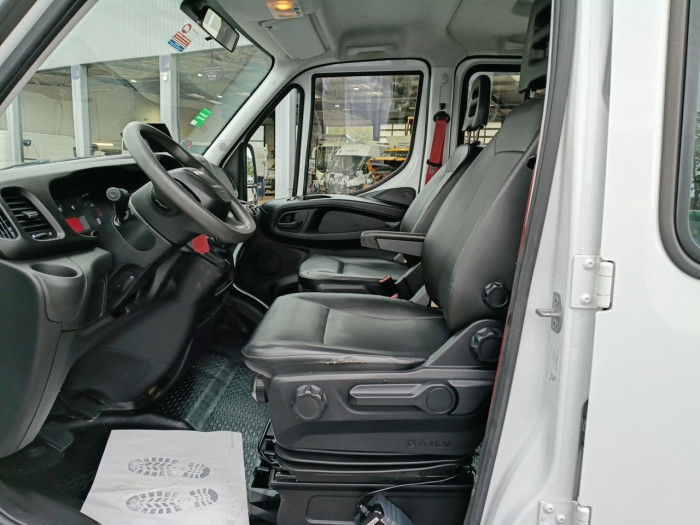 IVECO Daily CCb 35C16H D empattement 4100 3.0