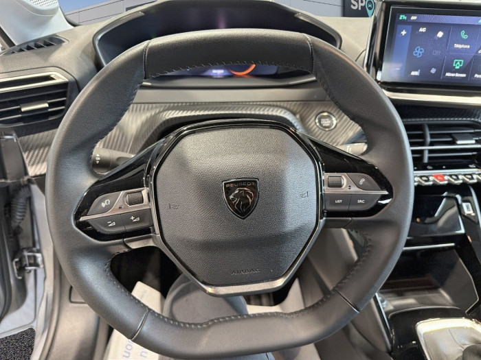 Peugeot 208 PureTech 100 S&S BVM6 Allure