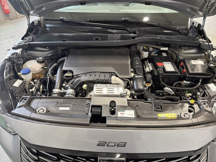 Peugeot 208 PureTech 100 S&S BVM6 Allure
