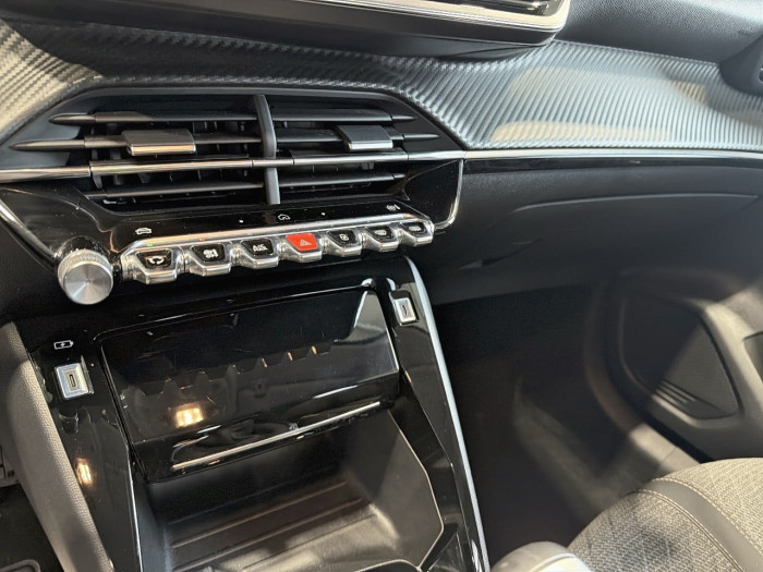 Peugeot 208 PureTech 100 S&S BVM6 Allure