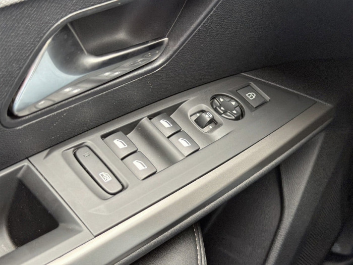 Peugeot 3008 Hybrid 145 e-DCS6 Allure